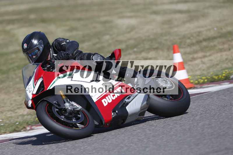 /21 17.06.2026  Ducati Schweiz Track Warmup ADR/Gruppe gelb/31